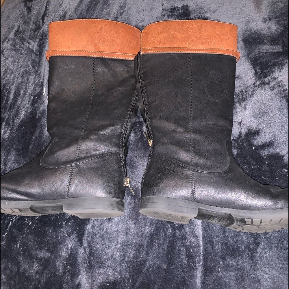 Black Boots